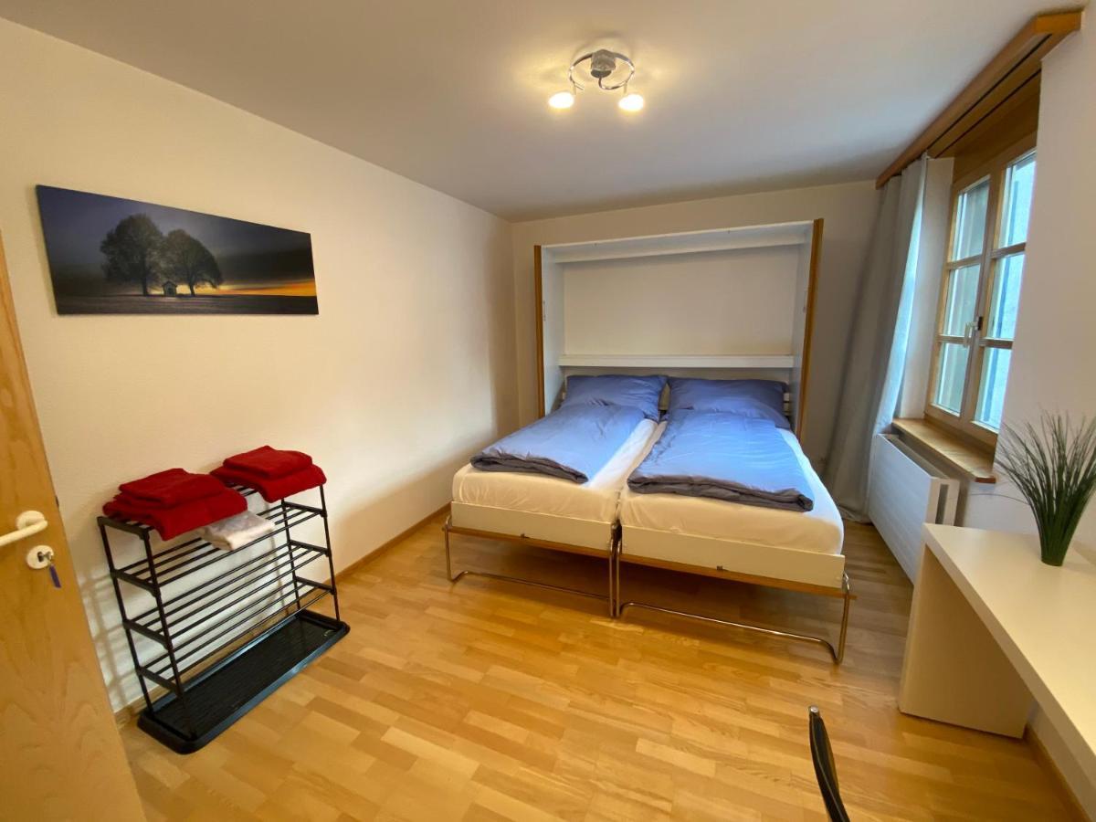 Atelier 67 Bed and Breakfast Obersaxen Buitenkant foto