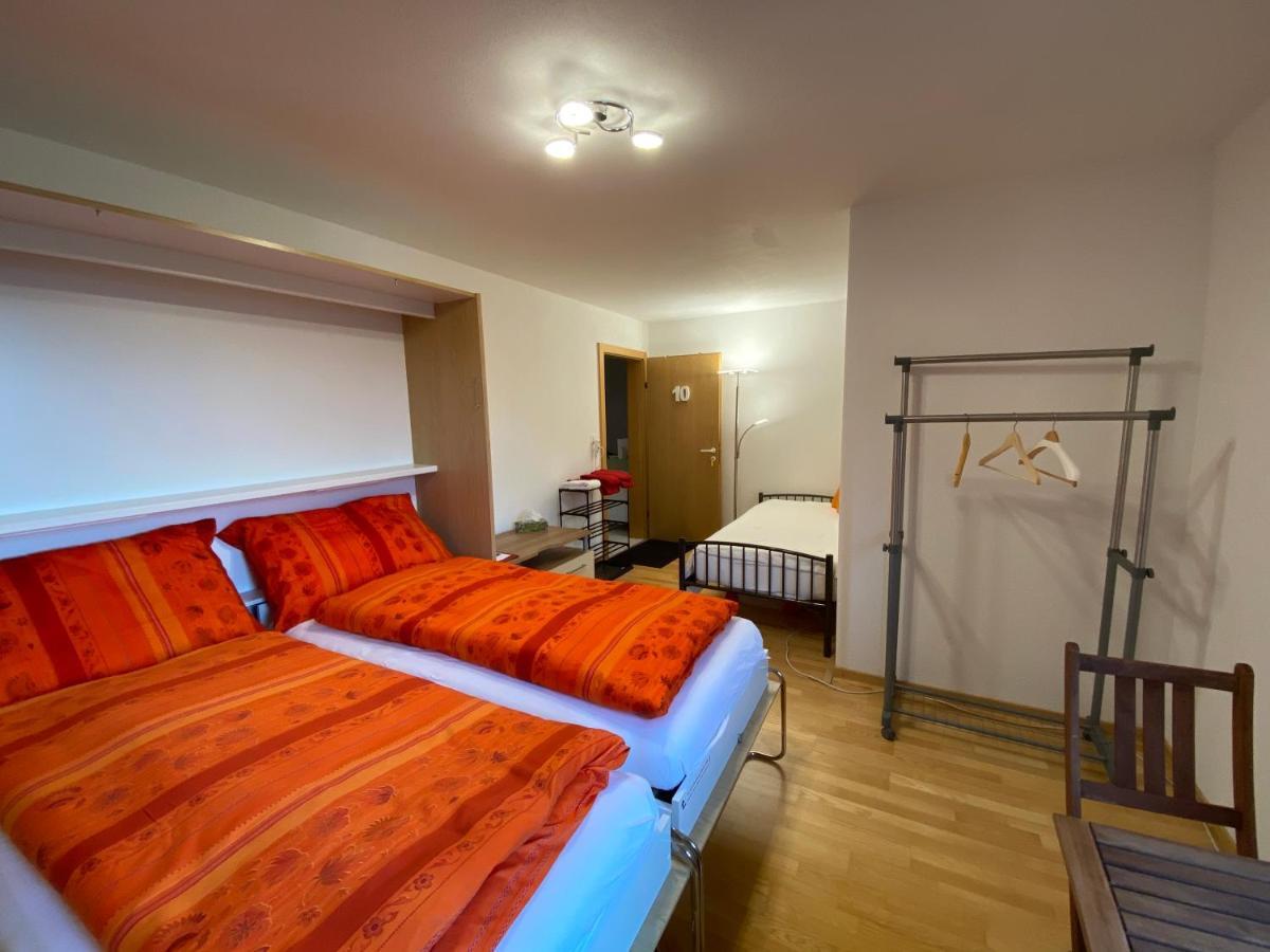 Atelier 67 Bed and Breakfast Obersaxen Buitenkant foto