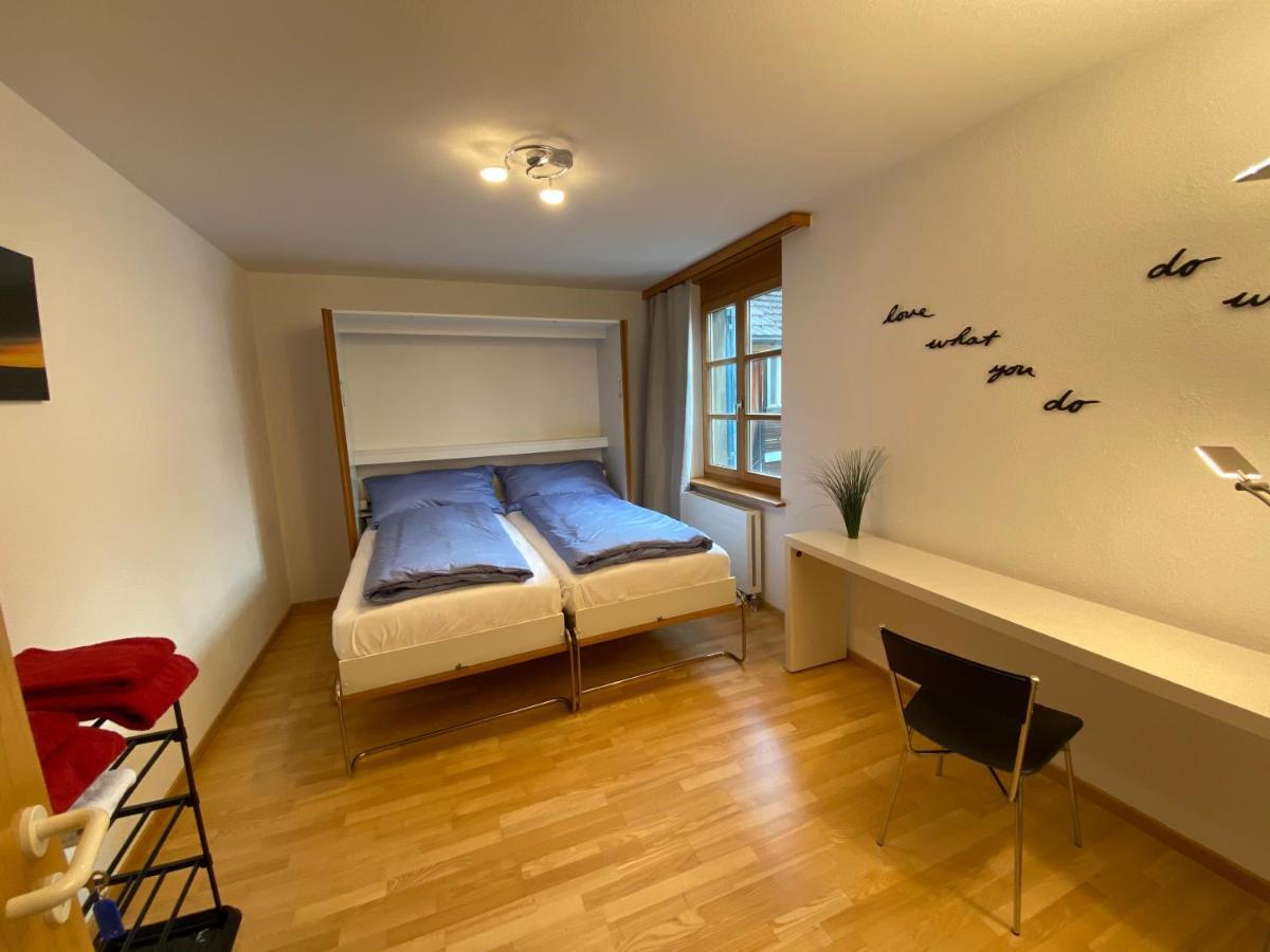 Atelier 67 Bed and Breakfast Obersaxen Buitenkant foto