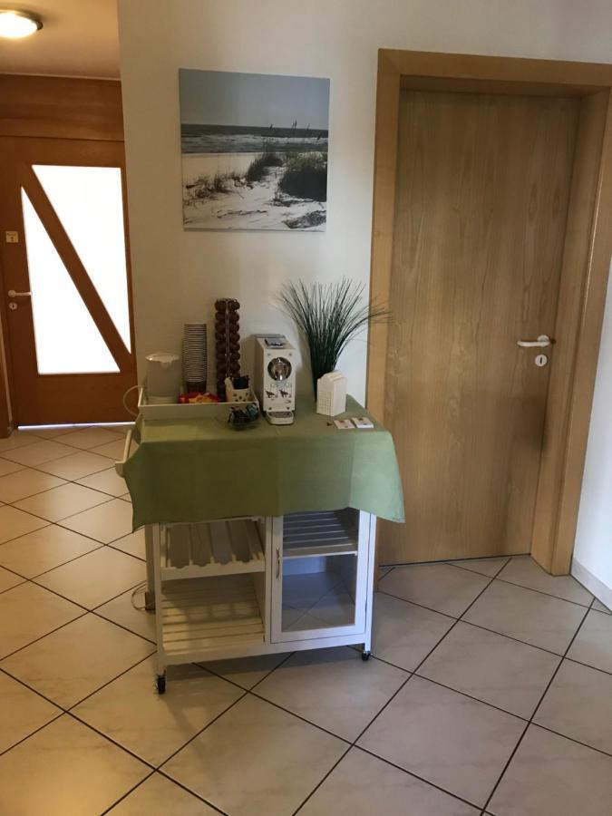 Atelier 67 Bed and Breakfast Obersaxen Buitenkant foto